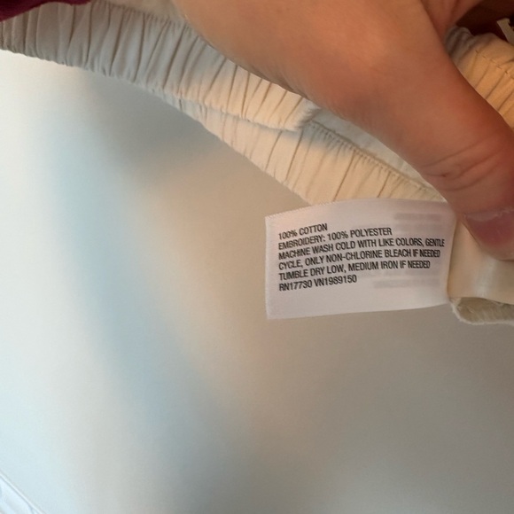 NWT Universal Thread Cream Balloon Sleeve Eyelet blouse crop top XS - Picture 6 of 7